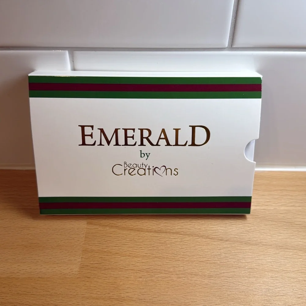 Beauty Creations ESMERALDA II Eyeshadow Palette | Brand New‎